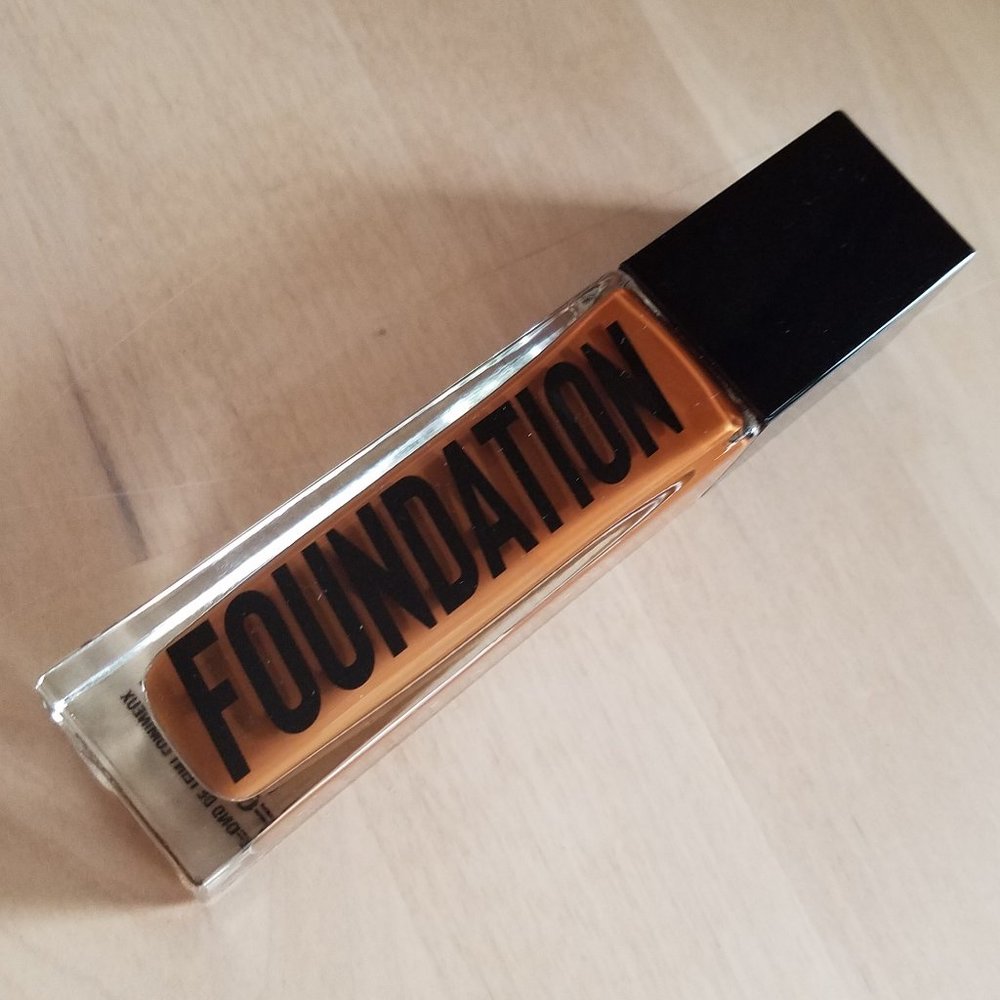 Anastasia Beverly Hills Luminous Liquid Foundation 550W - Picture 2 of 3
